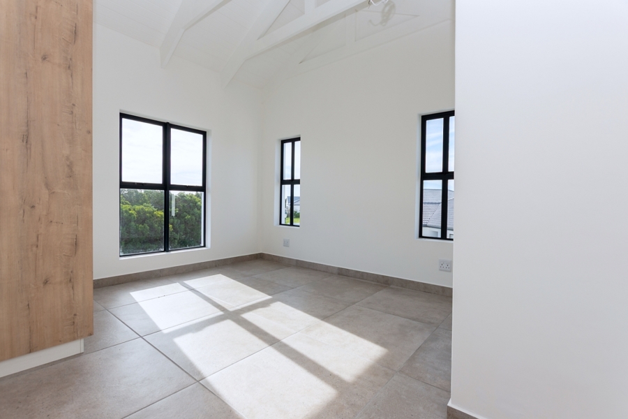 3 Bedroom Property for Sale in Shelley Point Western Cape